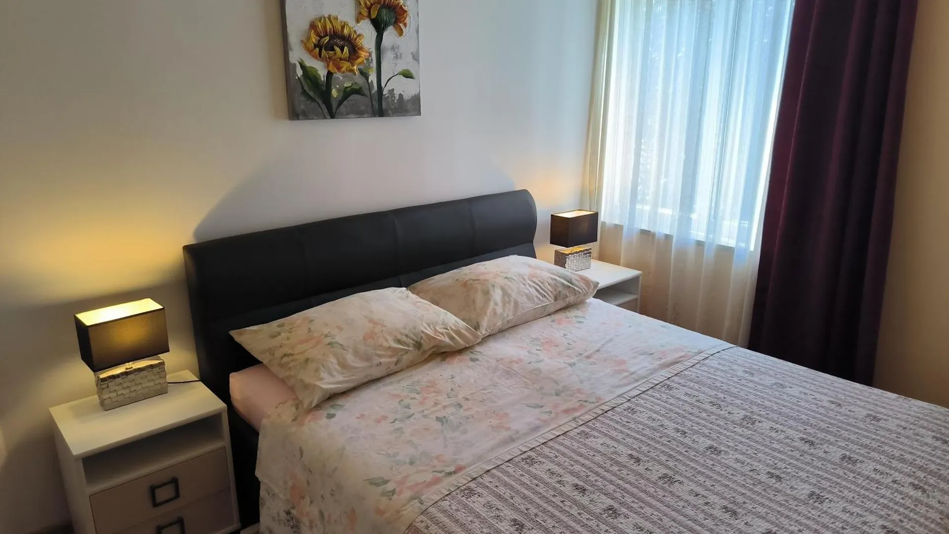 Apartments Kimm II Πόρετς