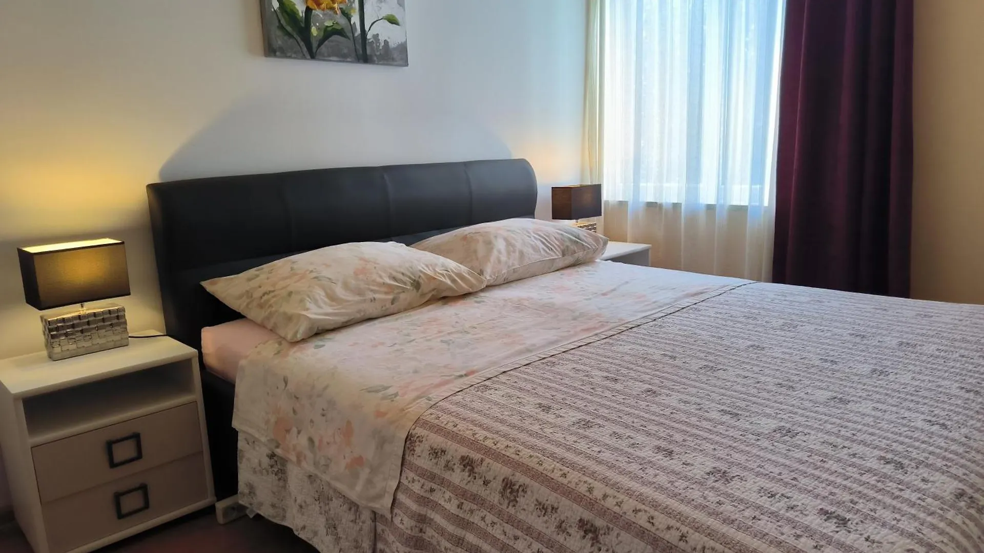 Apartments Kimm II Πόρετς Κροατία