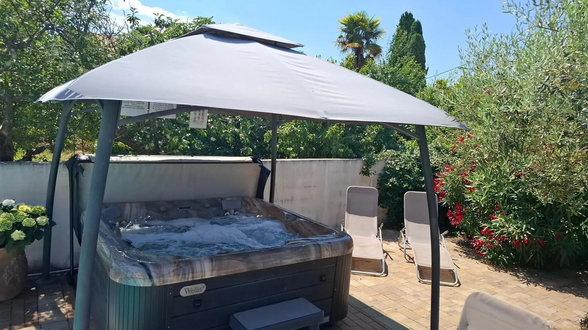 Apartments Kimm II Πόρετς Κροατία