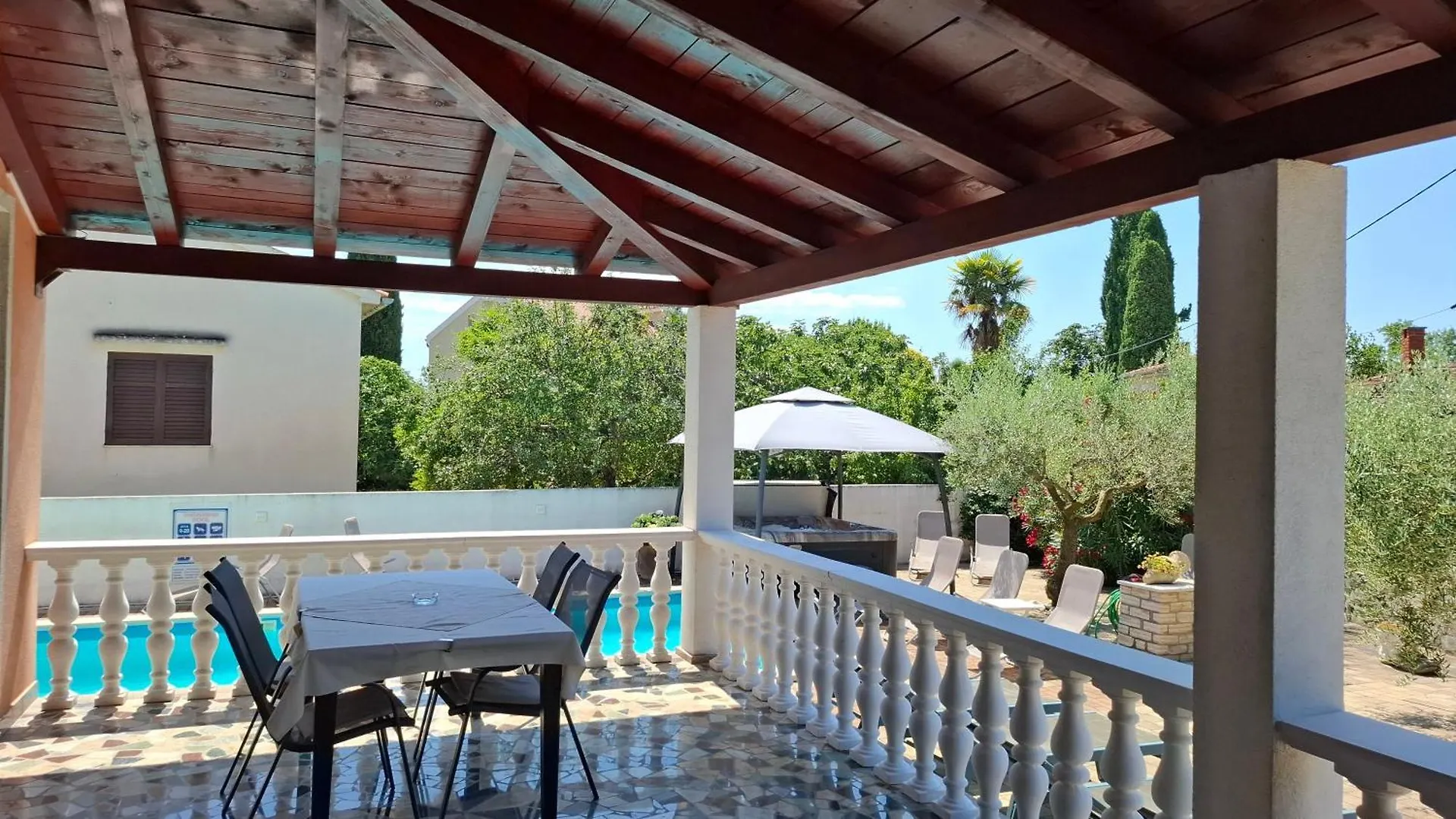 Apartments Kimm II Πόρετς
