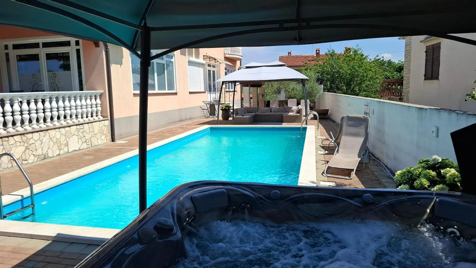 Apartments Kimm II Πόρετς 0*,  Κροατία