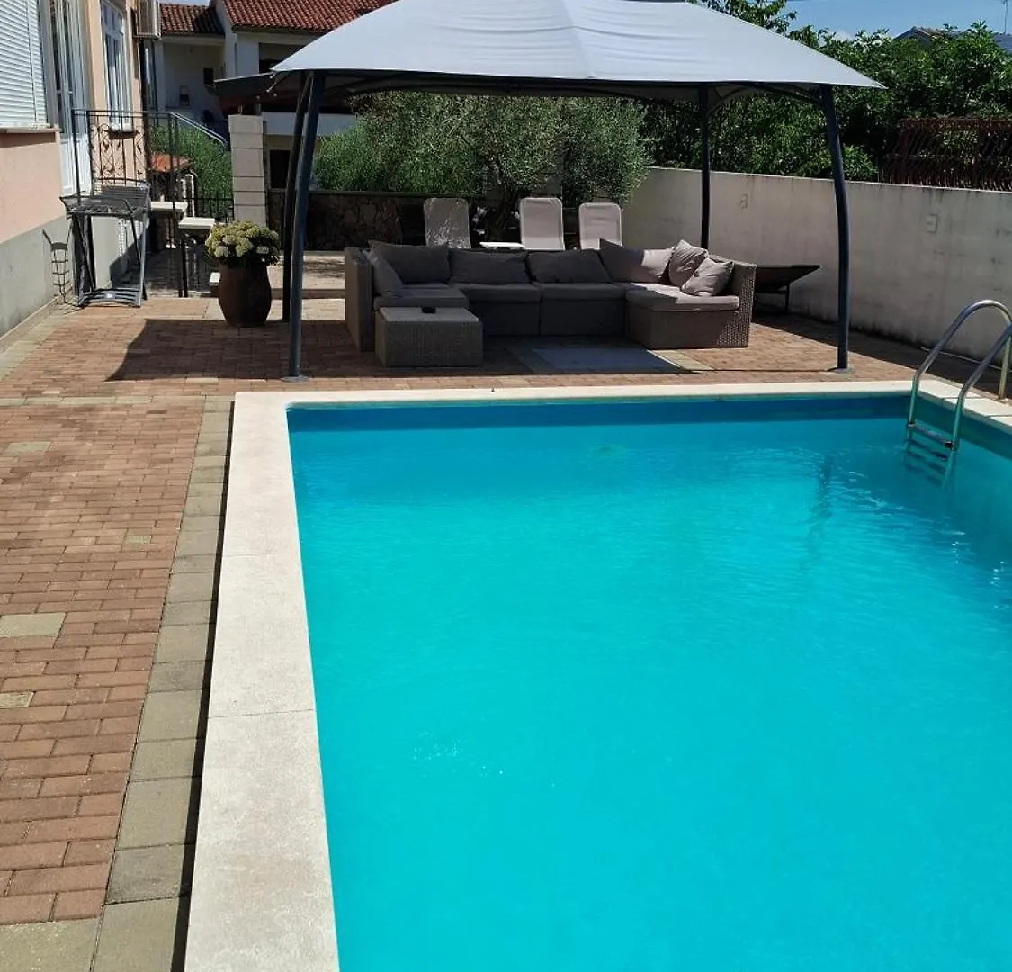 Apartments Kimm II Πόρετς